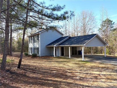 Photo of 370 LEE ROAD 220, Phenix City, AL 36870 (MLS # 179032)
