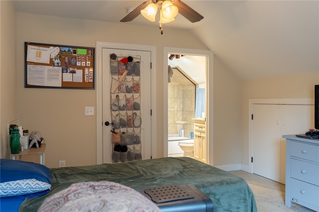 Auburn, Alabama 36830, United States, 5 Bedrooms Bedrooms, ,3 BathroomsBathrooms,Residential,Active,129915