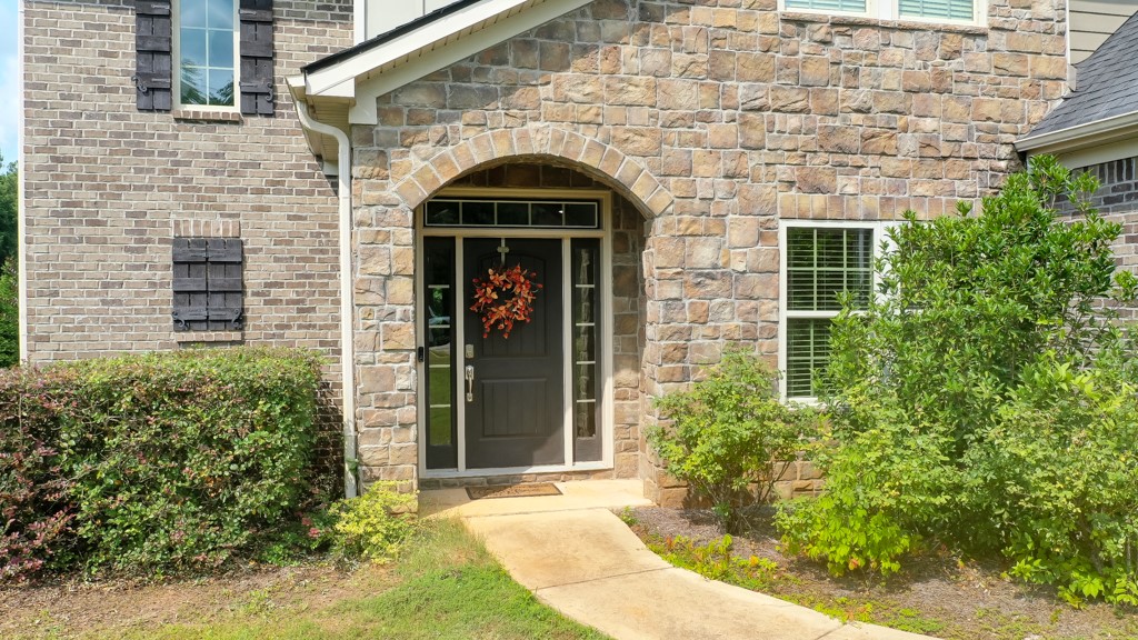 1746 SCARSBORO Lane