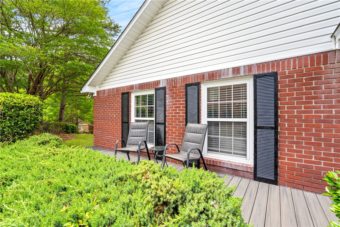543 HOMEWOOD Drive