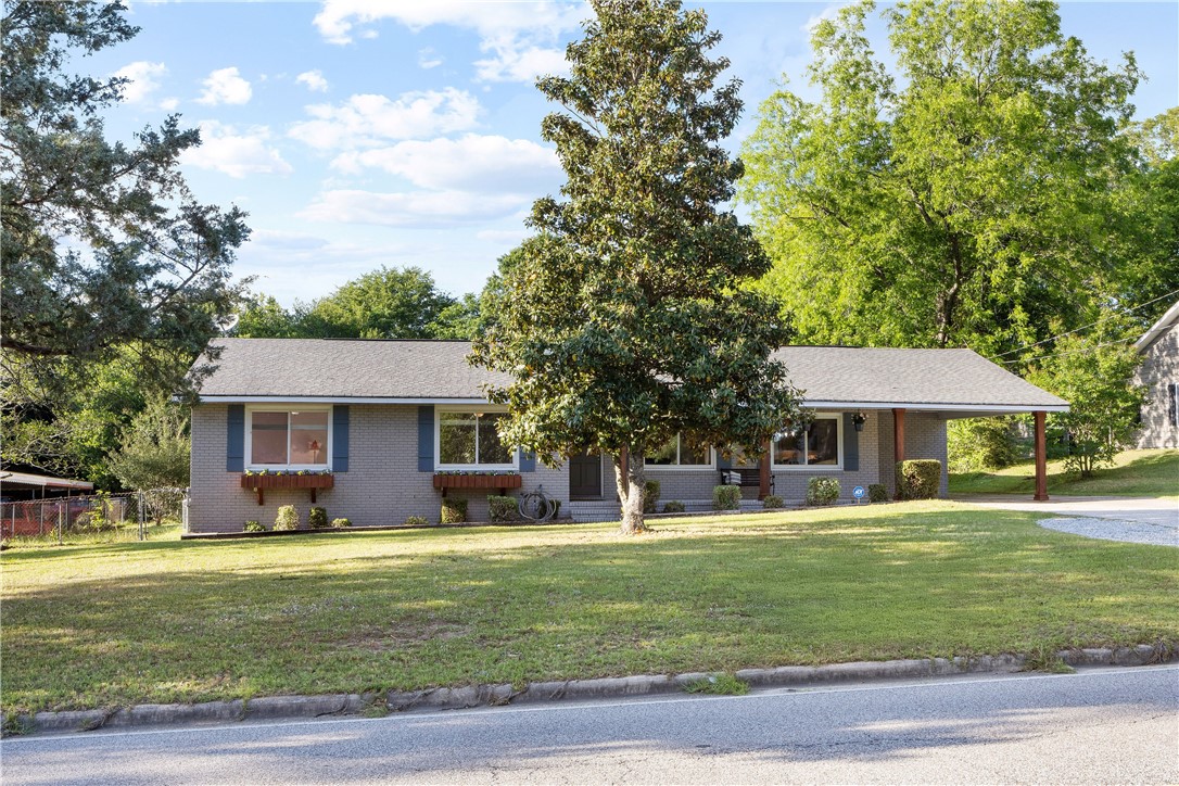3796 AUBURN Road