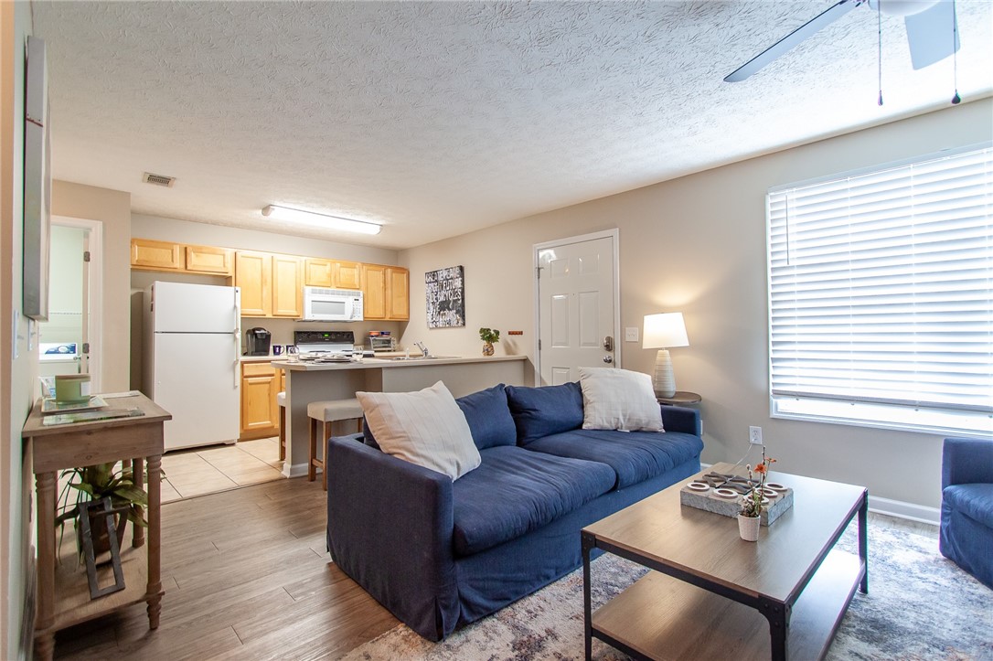303 N ROSS Street 215