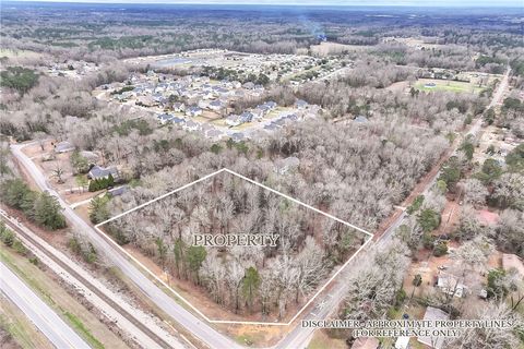 Photo of 0 WILLIS TURK Road, Auburn, AL 36832 (MLS # 178981)