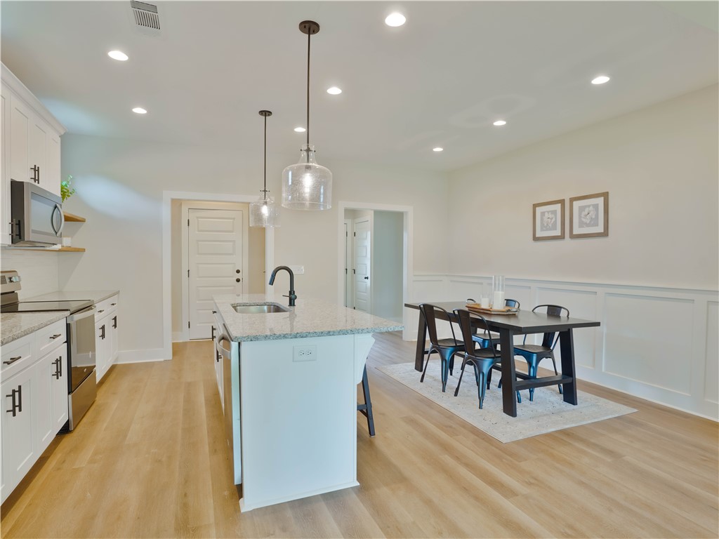 1003 CROSSING Court E