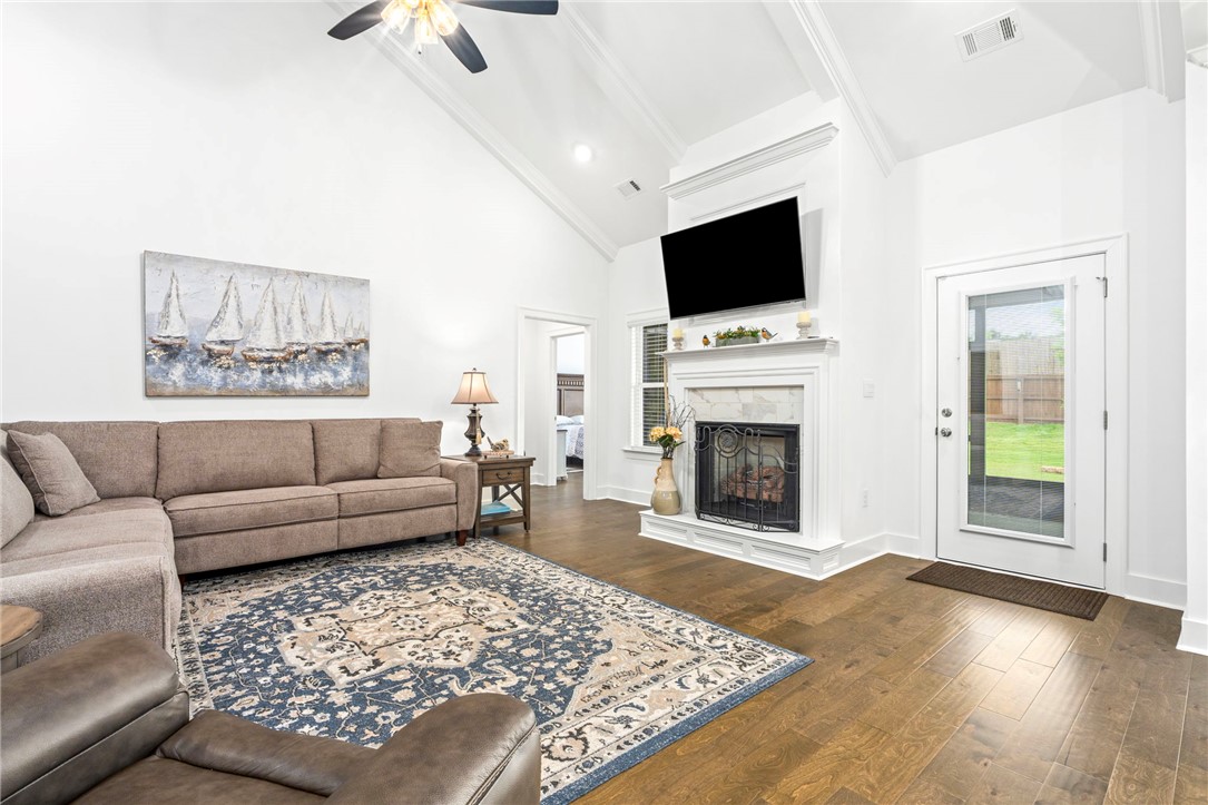 1474 MAGGIE Drive