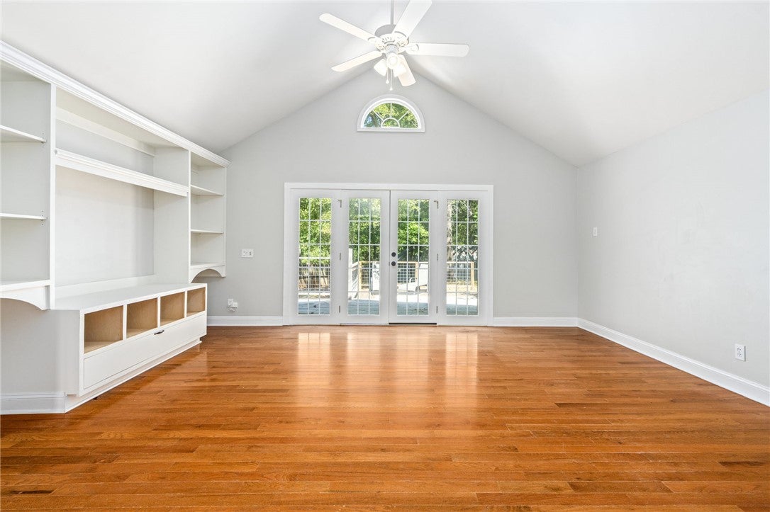 389 SHELL TOOMER Parkway