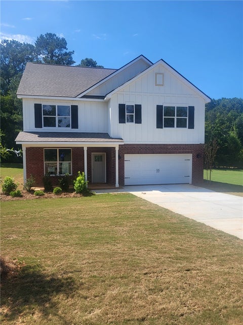 Photo of 712 ASHETON Drive, Auburn, AL 36801 (MLS # 181501)