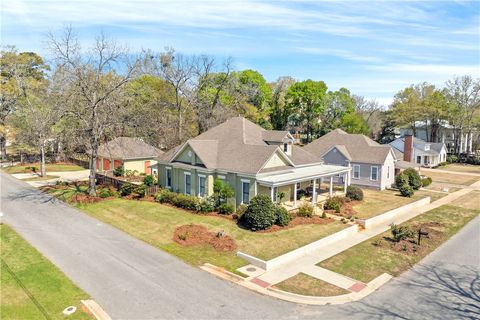 Photo of 1114 3RD Avenue, Opelika, AL 36801 (MLS # 179599)