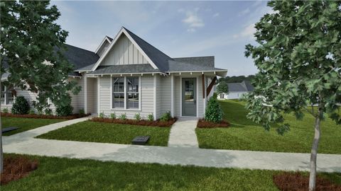 Photo of 26 SUMMER Street, Opelika, AL 36804 (MLS # 177552)