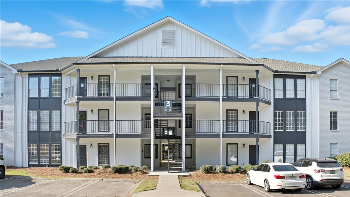 Auburn, Alabama 36830, United States, 2 Bedrooms Bedrooms, ,2 BathroomsBathrooms,Residential,Active,207978