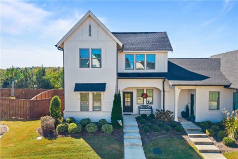 Photo of 556 GREY OAK Circle, Auburn, AL 36830 (MLS # 182875)
