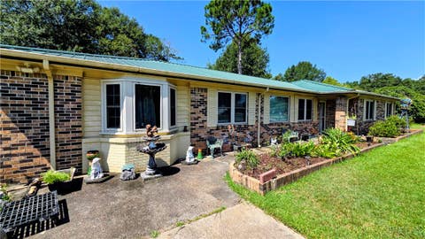 Photo of 907 CHAPPIE JAMES Avenue, Tuskegee, AL 36083 (MLS # 181874)