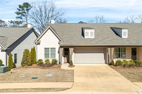 Photo of 3048 LAKEWOOD Lane, Opelika, AL 36801 (MLS # 178548)