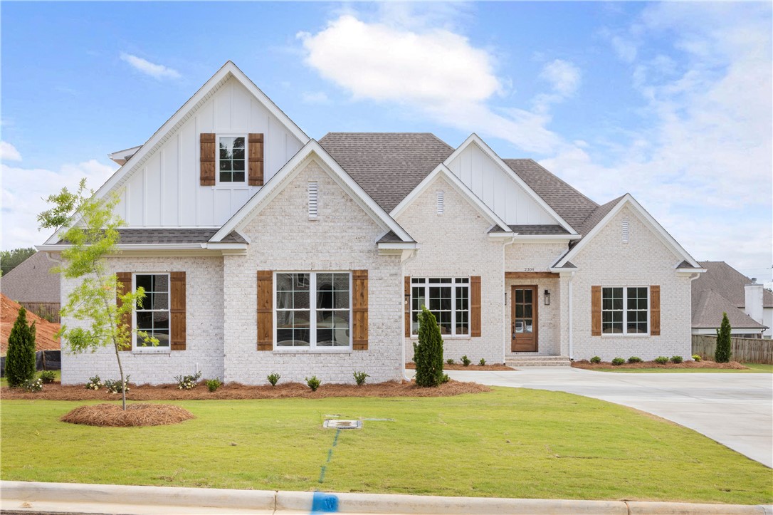 2309 DALBY Place