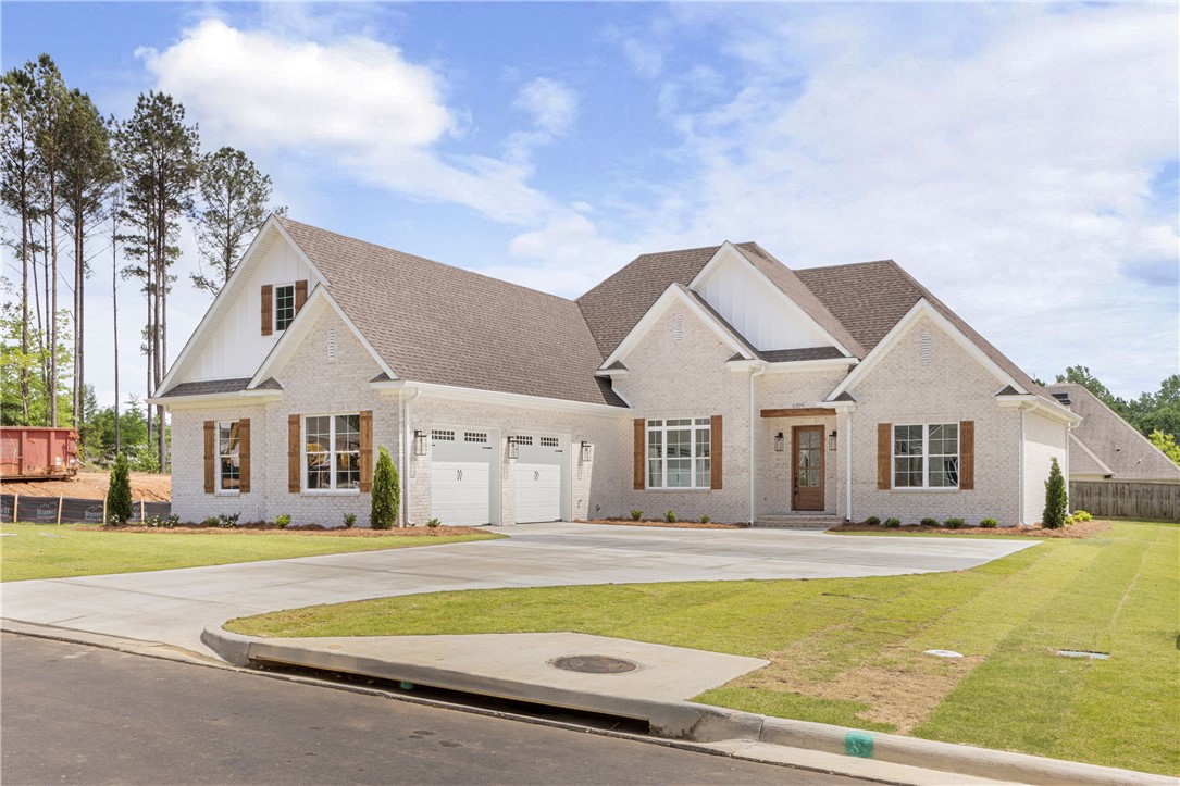 2309 DALBY Place