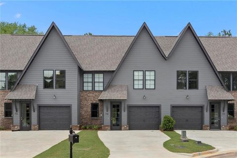 Photo of 716 CYPRUS COVE Drive, Auburn, AL 36830 (MLS # 179369)