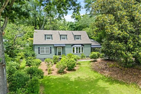 335 WOODFIELD Drive Auburn AL 36830