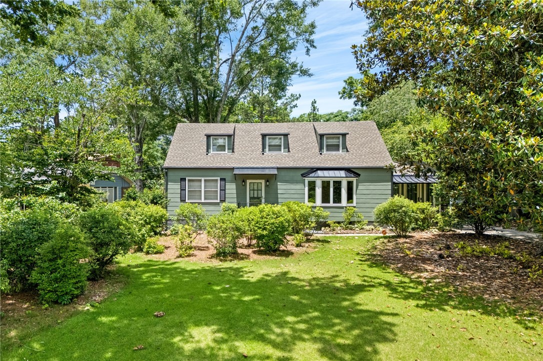335 WOODFIELD Drive