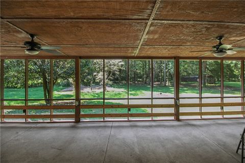 Photo of 429 LEE ROAD 394, Auburn, AL 36832 (MLS # 176352)