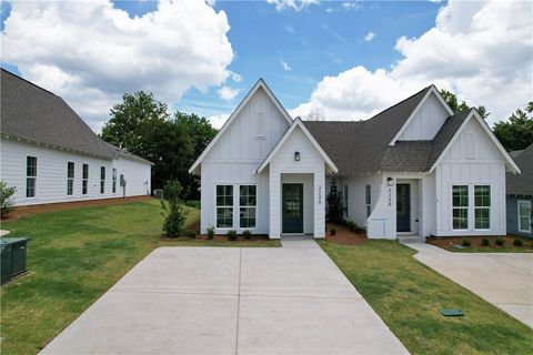 3214 BRADLEY Lane Auburn AL 36830