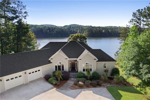 Photo of 1689 RIVER OAKS Drive, Jacksons Gap, AL 36861 (MLS # 172604)