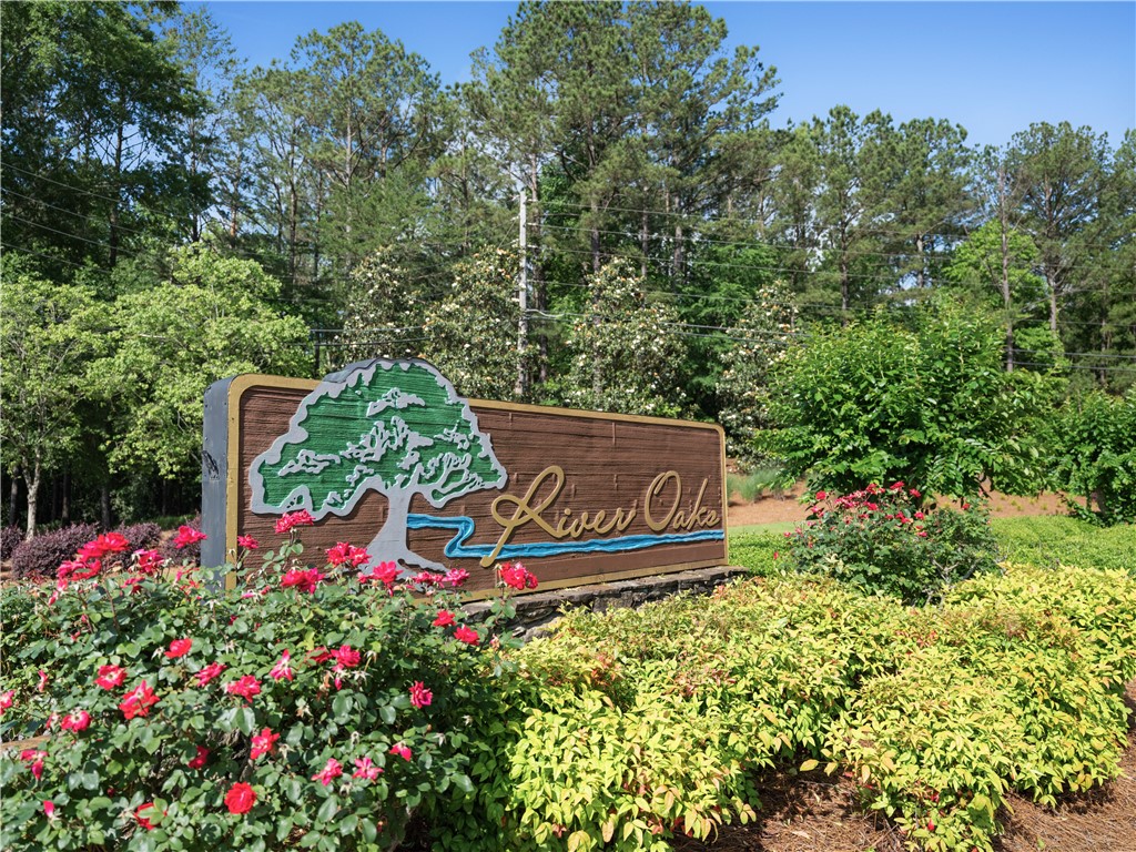 Jacksons Gap, Alabama 36861, United States, 4 Bedrooms Bedrooms, ,4 BathroomsBathrooms,Residential,Active,7874