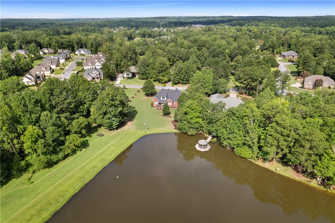 Auburn, Alabama 36830, United States, 4 Bedrooms Bedrooms, ,3 BathroomsBathrooms,Residential,Active,16330