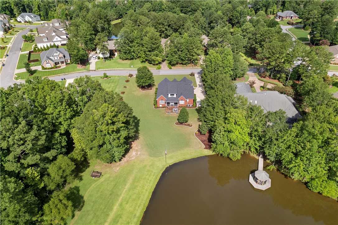 Auburn, Alabama 36830, United States, 4 Bedrooms Bedrooms, ,3 BathroomsBathrooms,Residential,Active,16330