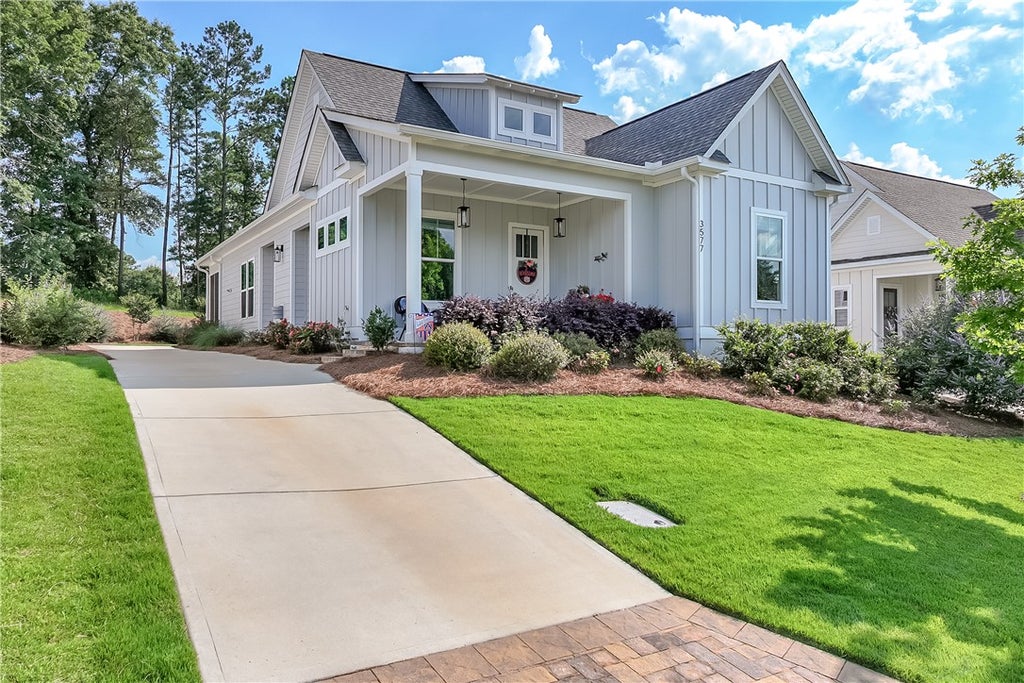 Photo of 3577 EAGLE Trail, Opelika, AL 36801 (MLS # 180978)