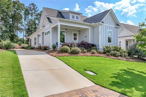 Photo of 3577 EAGLE Trail, Opelika, AL 36801 (MLS # 180978)