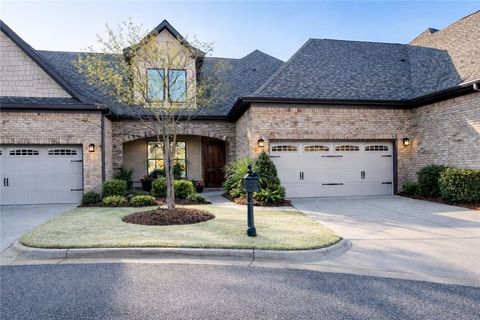 Photo of 1734 EASTON Court, Auburn, AL 36830 (MLS # 179008)