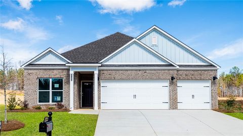 Photo of 2182 BLUEBIRD Drive, Auburn, AL 36879 (MLS # 175024)