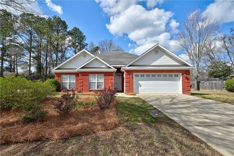 Photo of 523 COLEMAN Court, Auburn, AL 36830 (MLS # 179180)