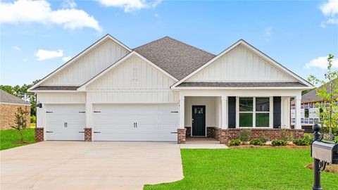 Photo of 2195 BLUEBIRD Drive, Auburn, AL 36879 (MLS # 174786)