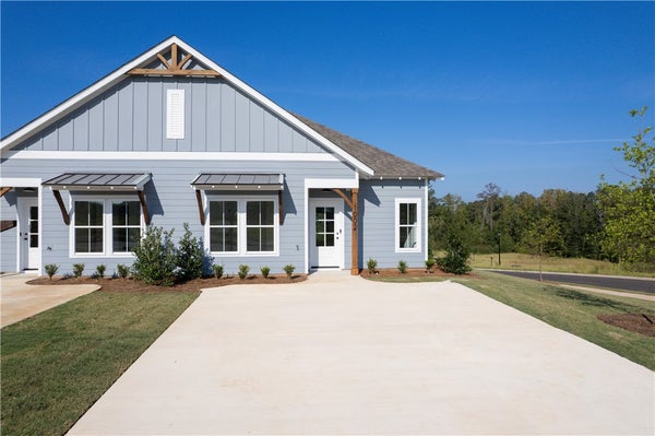 LEE ST, VALLEY, AL 36854 - Image 9eb5a1f5cec04465a98121cc13a2e03e/3432098319