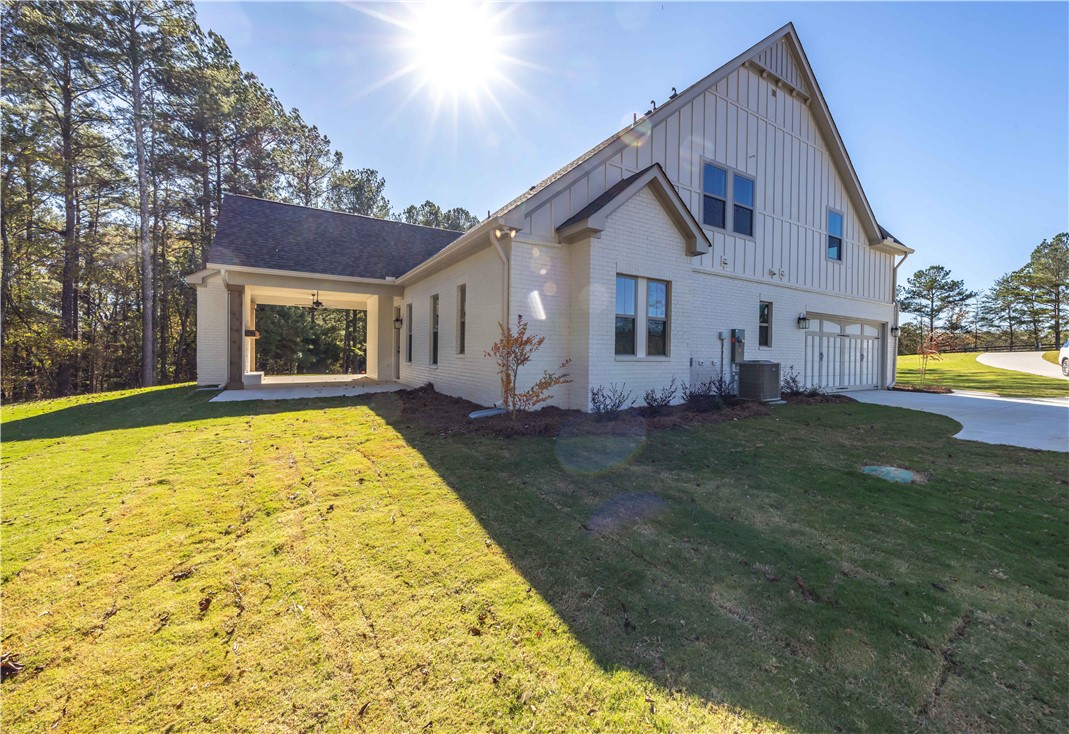 1803 LONG LEAF Lane