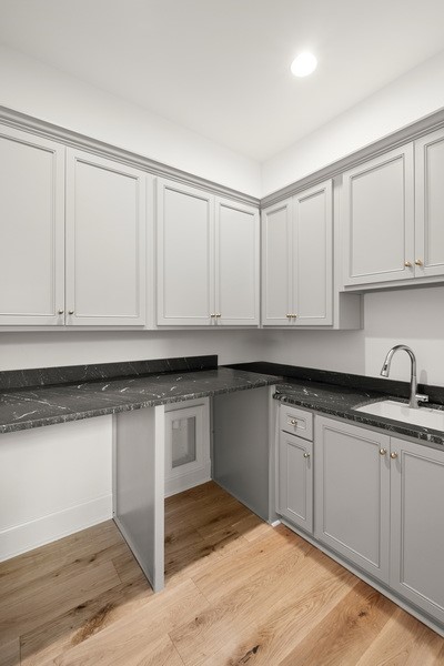 Auburn, Alabama 36830, United States, 5 Bedrooms Bedrooms, ,4 BathroomsBathrooms,Residential,Pending,54857