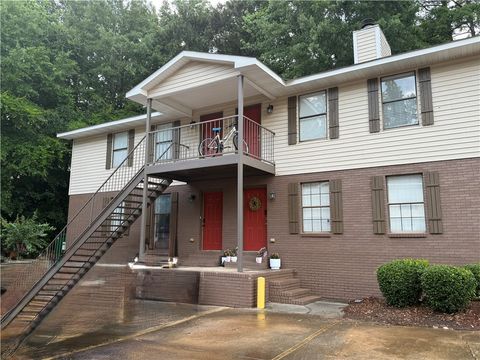 449 N DONAHUE Drive B15 Auburn AL 36830