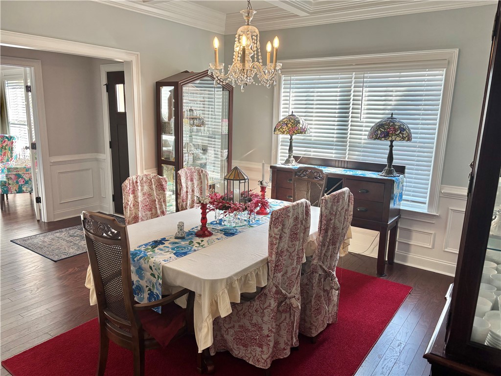 676 HIGH FIELD Court