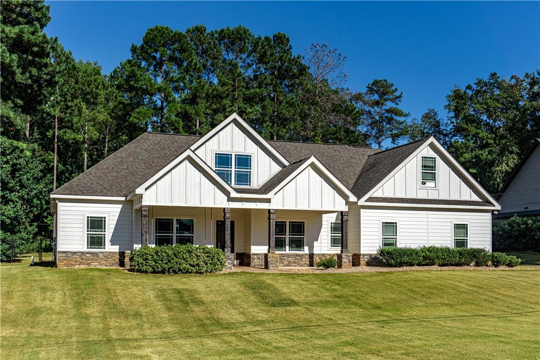 182 LEE ROAD 2206