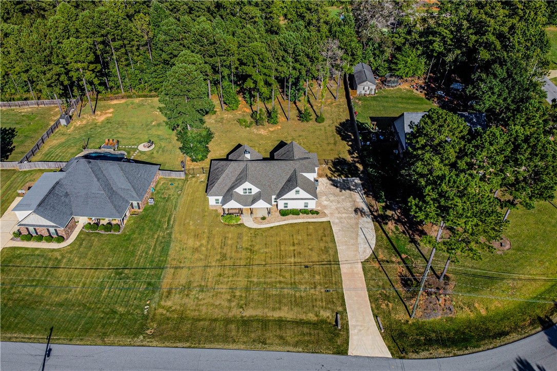 182 LEE ROAD 2206