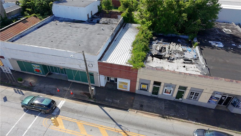Photo of 115 W MARTIN LUTHER KING Highway, Tuskegee, AL 36083 (MLS # 181166)
