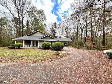 Photo of 5755 LEE ROAD 390, Opelika, AL 36804 (MLS # 177902)