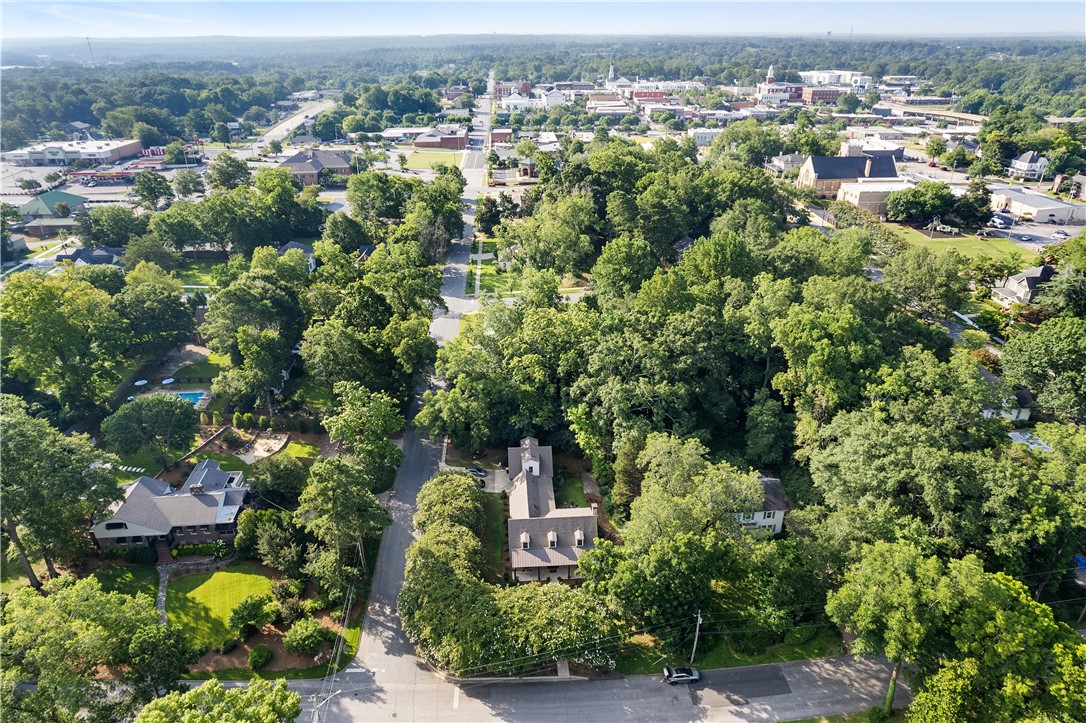 Opelika, Alabama 36801, United States, 4 Bedrooms Bedrooms, ,3 BathroomsBathrooms,Residential,Active,178397