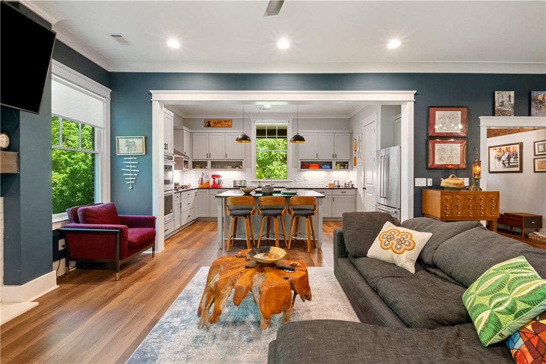 Opelika, Alabama 36801, United States, 4 Bedrooms Bedrooms, ,3 BathroomsBathrooms,Residential,Active,178397