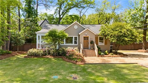 215 W DRAKE Avenue Auburn AL 36830