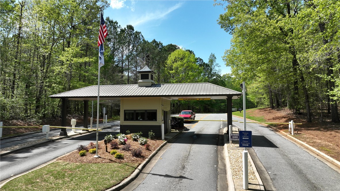 97 FERN RIDGE Court