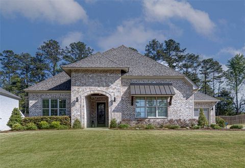 Photo of 110 MERLIN Street, Opelika, AL 36801 (MLS # 179790)