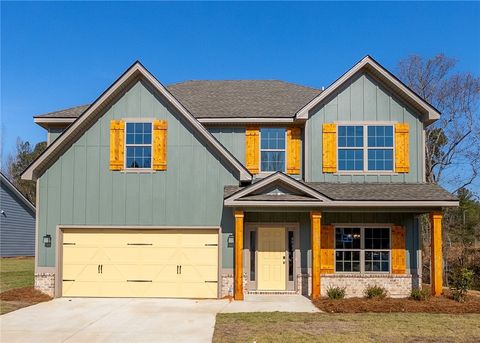 Photo of 2290 FUZZY Falls, Opelika, AL 36804 (MLS # 175851)