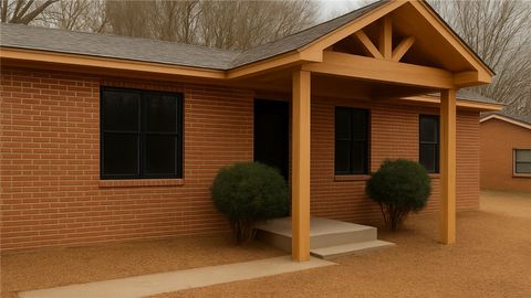 Photo of 1511 WAVERLY Parkway, Opelika, AL 36801 (MLS # 178042)